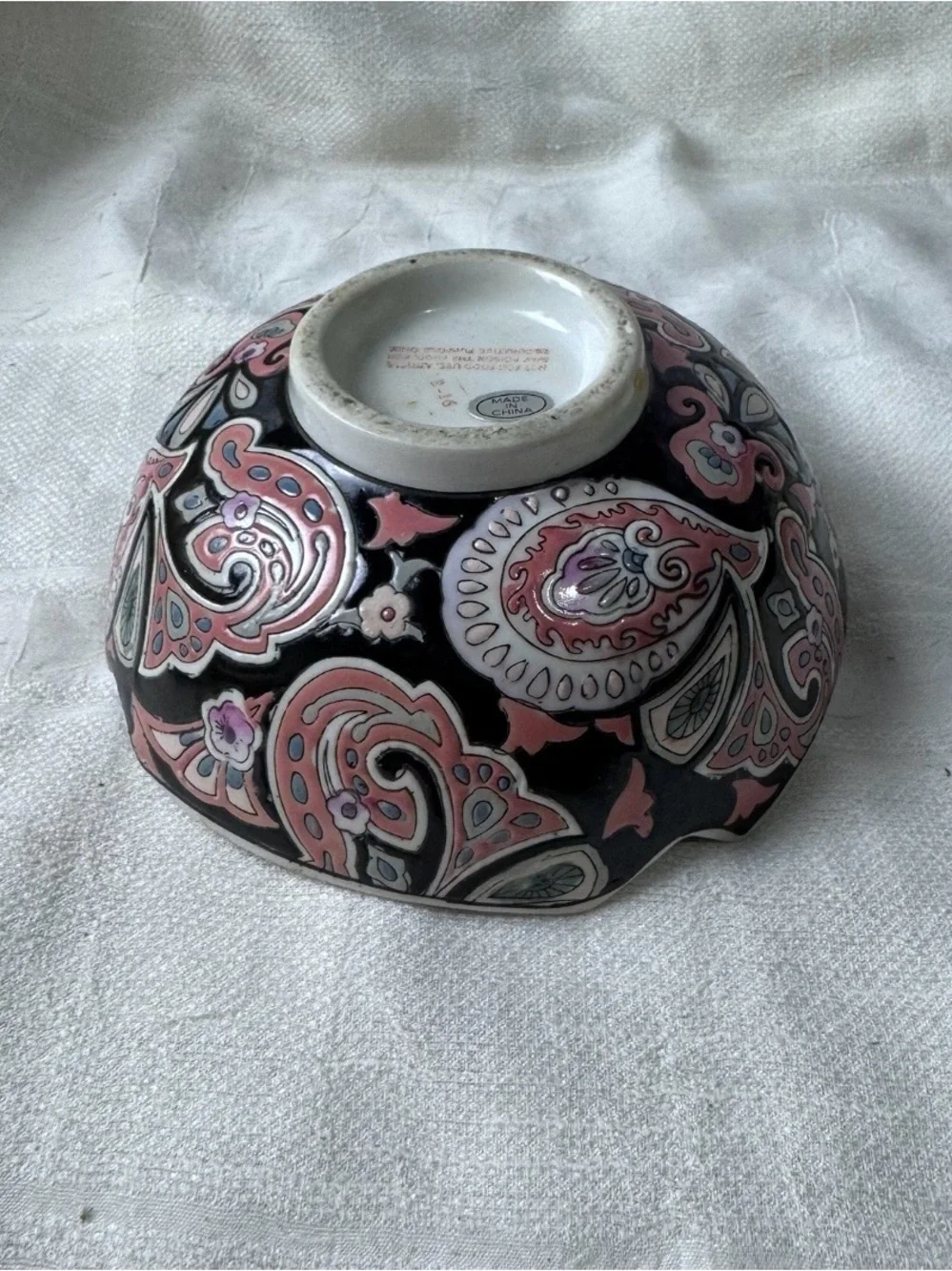 Vintage Famille Noire Style Black Pink Paisley Porcelain Bowl